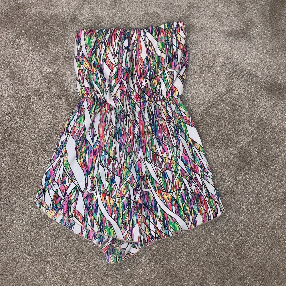 Strapless Patterned Romper